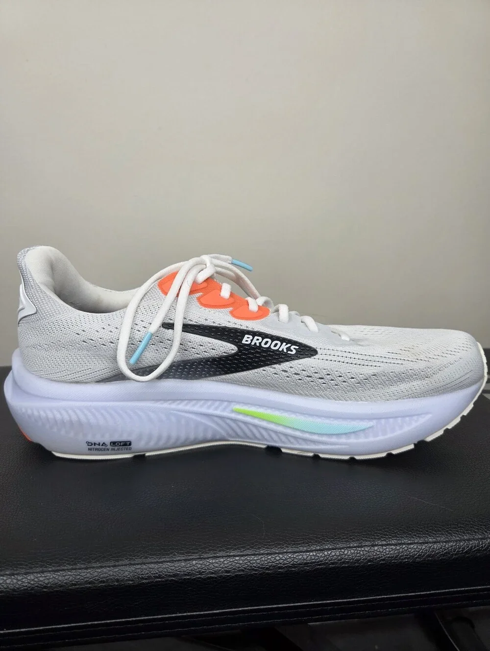 Brooks Ghost 17 White Pink Clay Gecko Men's Size 10.5 Athletic Running Shoes